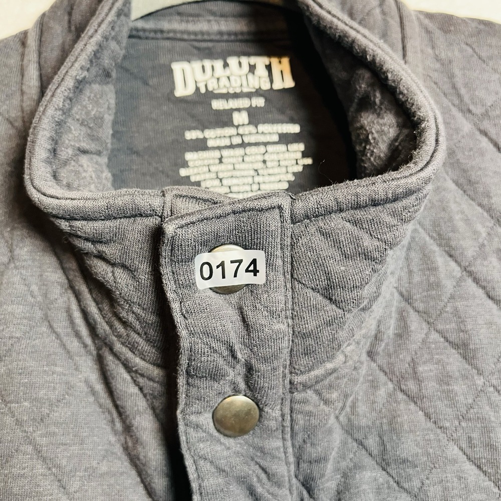 Duluth Trading Quilted Mens Md. Blue Crew Neck Button Jacket Work Outdoor Soft - Picture 9 of 9